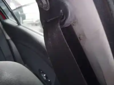 Recambio de automóvil de segunda mano de cinturon seguridad delantero izquierdo para renault megane iii berlina 5 p 1.5 dci diesel fap referencias oem iam 
