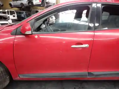 Recambio de automóvil de segunda mano de puerta delantera izquierda para renault megane iii berlina 5 p 1.5 dci diesel fap referencias oem iam 