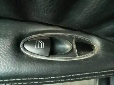 Tweedehands auto-onderdeel BEDIENING LINKS ACHTERRUITEN voor MERCEDES CLASE E (W211) BERLINA  OEM IAM-referenties   