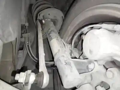 Pezzo di ricambio per auto di seconda mano AMMORTIZZATORE ANTERIORE DESTRO per MERCEDES-BENZ CLASE C (W204)  Riferimenti OEM IAM A2043200966  