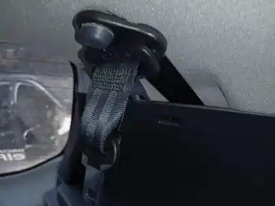 Автозапчастина б/у ЦЕНТРАЛЬНИЙ ЗАДНІЙ РЕМІН БЕЗПЕКИ для DACIA DUSTER  Посилання на OEM IAM   