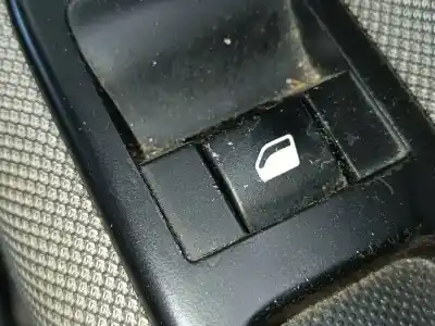 Second-hand car spare part RIGHT FRONT POWER WINDOW SWITCH for CITROEN C3 PICASSO  OEM IAM references   