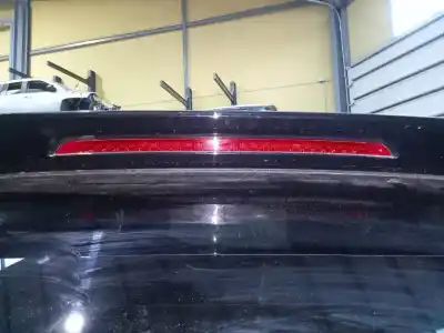 Peça sobressalente para automóvel em segunda mão farolim de travão central por volkswagen touareg r-line 4 motion referências oem iam 