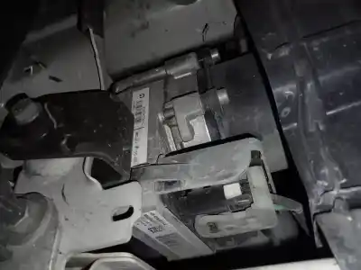 Pezzo di ricambio per auto di seconda mano  per PEUGEOT 5008  Riferimenti OEM IAM A5101811  