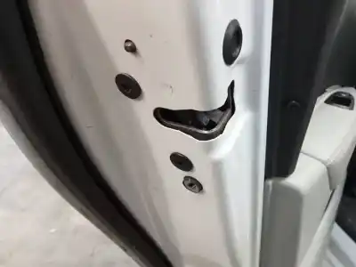 Pezzo di ricambio per auto di seconda mano serratura porta posteriore sinistra per peugeot 5008 allure riferimenti oem iam 