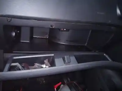 Second-hand car spare part glove compartment for citroen c4 picasso monospace oem iam references    Second-hand car spare part glove compartment for citroen c4 picasso monospace oem iam references