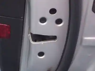 Peça sobressalente para automóvel em segunda mão fechadura da porta dianteira direita por ford focus lim. (cb8) trend referências oem iam 