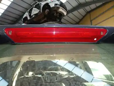 Peça sobressalente para automóvel em segunda mão farolim de travão central por ford focus lim. (cb8) trend referências oem iam 