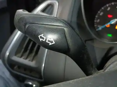 Peça sobressalente para automóvel em segunda mão comutador de piscas  por ford focus lim. (cb8) trend referências oem iam 