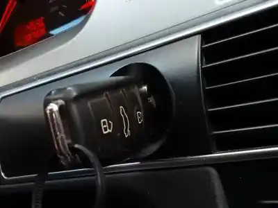 Pezzo di ricambio per auto di seconda mano  per AUDI A6 AVANT (4F5)  Riferimenti OEM IAM   
