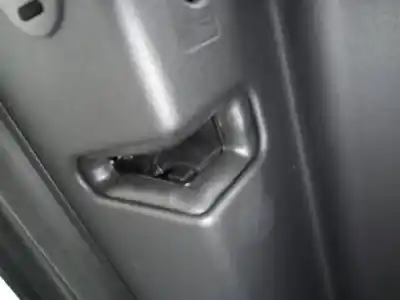 Автозапчасти б/у замок задней левой двери за audi a6 avant (4f5) a6 4f5 quattro tdi ссылки oem iam  e1-b6-51-2 