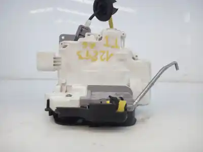 Peça sobressalente para automóvel em segunda mão Fechadura Da Porta Traseira Esquerda por AUDI A6 AVANT (4F5) A6 4F5 QUATTRO TDI Referências OEM IAM  E1-B6-51-2 