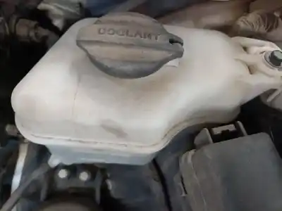 Peça sobressalente para automóvel em segunda mão depósito de expansão por kia sorento concept 2wd referências oem iam 