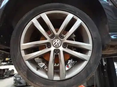 Recambio de automóvil de segunda mano de LLANTA para VOLKSWAGEN GOLF VII LIM. (BQ1)  referencias OEM IAM 225/45/17  