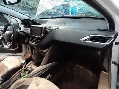 Peça sobressalente para automóvel em segunda mão tablier por peugeot 2008 (--.2013->) allure referências oem iam   