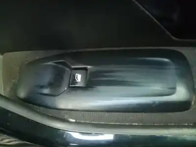 Peça sobressalente para automóvel em segunda mão botão / interruptor elevador vidro dianteiro direito por peugeot 2008 (--.2013->) access referências oem iam 