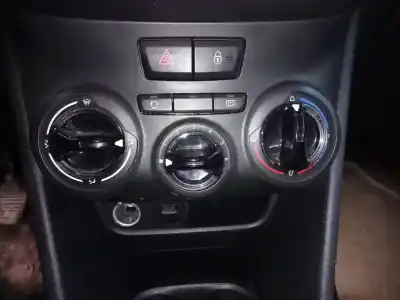 Peça sobressalente para automóvel em segunda mão comando de sofagem (chauffage / ar condicionado)  por peugeot 2008 (--.2013->) access referências oem iam 9619611580