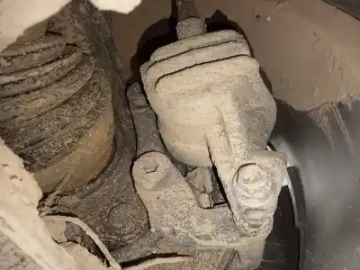 Peça sobressalente para automóvel em segunda mão pinça de travão dianteira esquerda por peugeot 2008 (--.2013->) access referências oem iam 