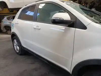 Автозапчастина б/у передні праві двері для ssangyong korando crystal посилання на oem iam   