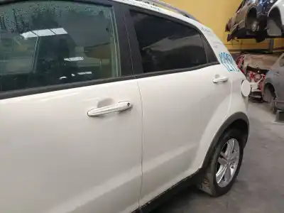 Автозапчастина б/у двері задні ліві для ssangyong korando crystal посилання на oem iam   