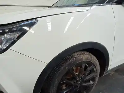 Second-hand car spare part left front fin for ssangyong tivoli crystal 4x2 oem iam references   