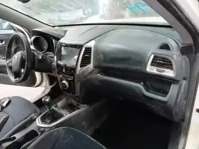 Автозапчастина б/у панель приладів для ssangyong tivoli crystal 4x2 посилання на oem iam   