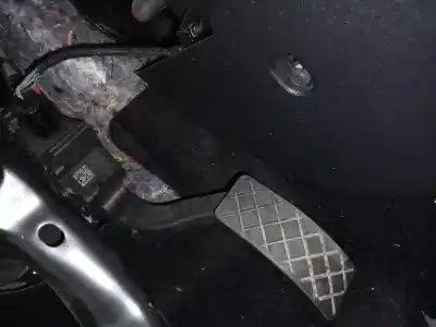 Pièce détachée automobile d'occasion Pédale D'accélérateur pour AUDI A1 SPORTBACK (GBA) 30 TFSI SLINE Références OEM IAM 2Q1723503  