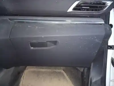 İkinci el araba yedek parçası Torpido için PEUGEOT 3008 GT LINE OEM IAM referansları   