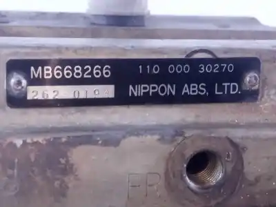 Pezzo di ricambio per auto di seconda mano abs per mitsubishi montero (v20/v40) 2500 td gl riferimenti oem iam mb668266 p3-a8-28-4 11000030270