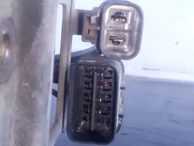 Pezzo di ricambio per auto di seconda mano abs per mitsubishi montero (v20/v40) 2500 td gl riferimenti oem iam mb668266 p3-a8-28-4 11000030270
