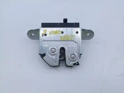 Second-hand car spare part trunk lock for opel corsa e selective oem iam references a102523