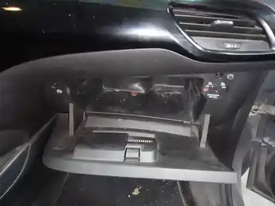 Pezzo di ricambio per auto di seconda mano scatola di guanti per opel corsa e selective riferimenti oem iam   