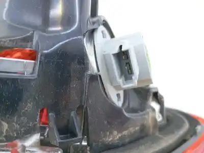 Peça sobressalente para automóvel em segunda mão farolim da mala traseiro esquerdo por opel corsa e selective referências oem iam 13428451 e2-b6-59-2 460034366