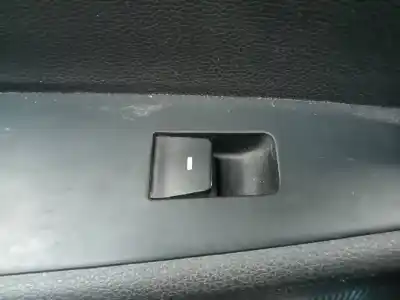 Автозапчасти б/у управление задними левыми стеклами за hyundai tucson (tl) 1.7 essence bluedrive 2wd ссылки oem iam 