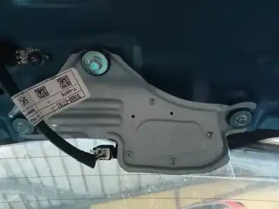 Автозапчасти б/у мотор заднего стеклоочистителя за hyundai tucson (tl) 1.7 essence bluedrive 2wd ссылки oem iam 98700d3000