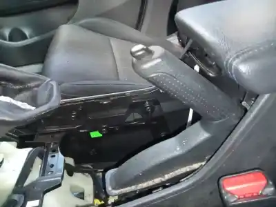 Автозапчасти б/у рычаг ручного тормоза за hyundai tucson (tl) 1.7 essence bluedrive 2wd ссылки oem iam 