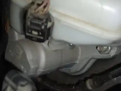 Peça sobressalente para automóvel em segunda mão bomba de travões por bmw 1 (f20) 116 d referências oem iam 