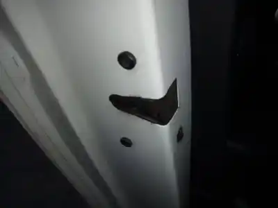 Peça sobressalente para automóvel em segunda mão fechadura da porta traseira esquerda por bmw 1 (f20) 116 d referências oem iam 