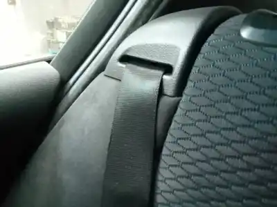 Peça sobressalente para automóvel em segunda mão cinto de segurança traseiro direito por bmw 1 (f20) 116 d referências oem iam 