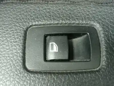 Peça sobressalente para automóvel em segunda mão botão / interruptor elevador vidro traseiro esquerdo por bmw 1 (f20) 116 d referências oem iam 