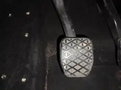 Peça sobressalente para automóvel em segunda mão pedal da embreagem por bmw 1 (f20) 116 d referências oem iam 