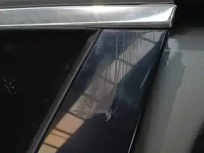 Second-hand car spare part left front door for jaguar xe prestige oem iam references   