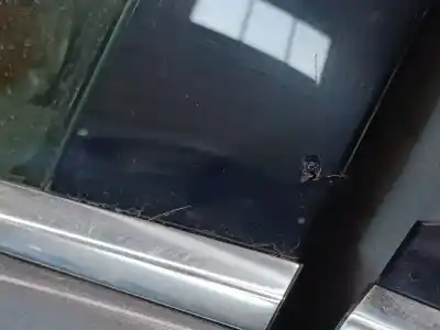 Second-hand car spare part left front door for jaguar xe prestige oem iam references   