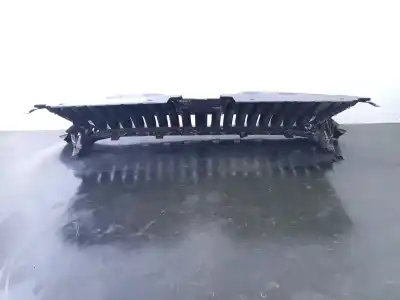 Second-hand car spare part front grille for skoda fabia active oem iam references  p2-a2-26 