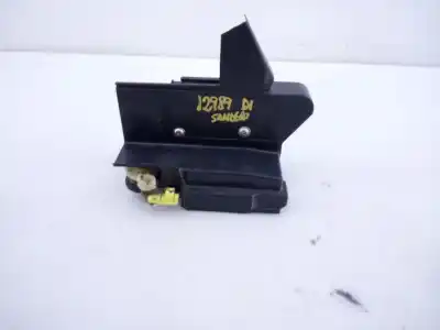 Second-hand car spare part left front door lock for dacia sandero stepway oem iam references 805039362