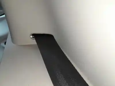 Second-hand car spare part rear left seat belt for dacia sandero stepway oem iam references 