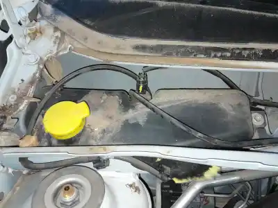 Second-hand car spare part windscreen washer bottle for dacia sandero stepway oem iam references 