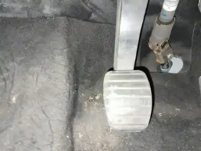 Second-hand car spare part clutch pedal for dacia sandero stepway oem iam references 