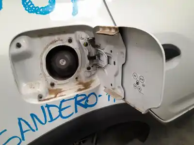 Second-hand car spare part outer fuel cap for dacia sandero stepway oem iam references   