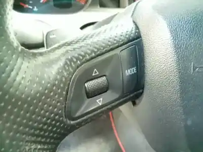 Автозапчастина б/у кермо для audi a6 avant (4f5) a6 4f5 quattro tdi посилання на oem iam   